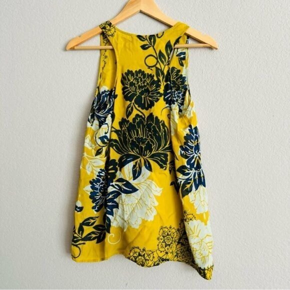 CAbi Style #286 Silk Blend Bali Floral Tank Top Women Small - Picture 5 of 10